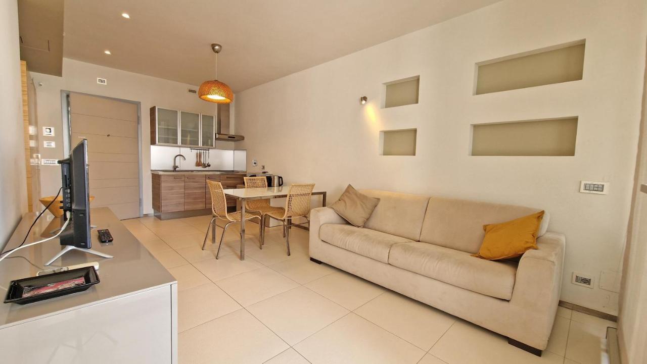 Suite La Giudecca By Salento Affitti Gallipoli Bagian luar foto
